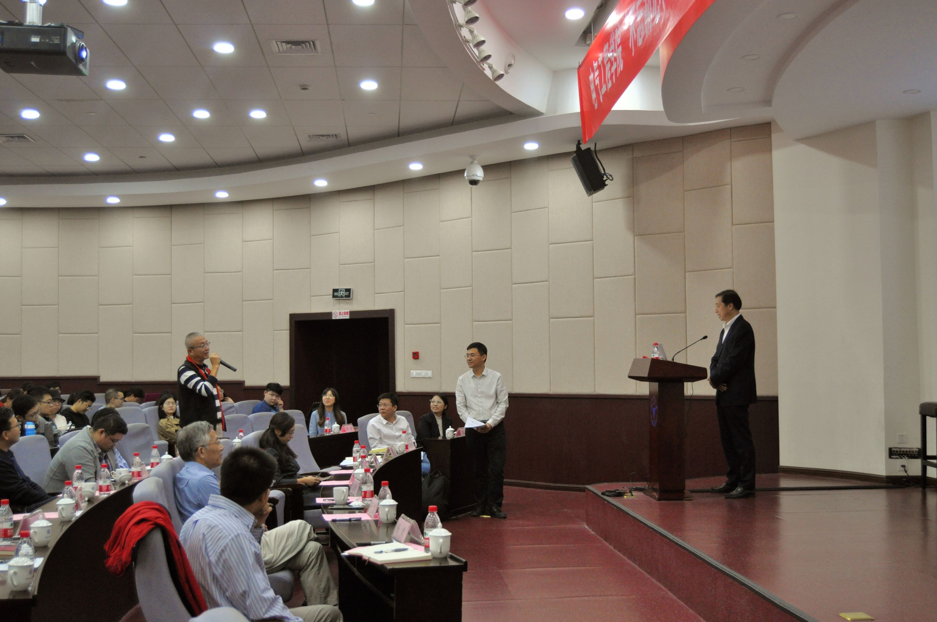 5db18037da9d6.JPG 16.JPG