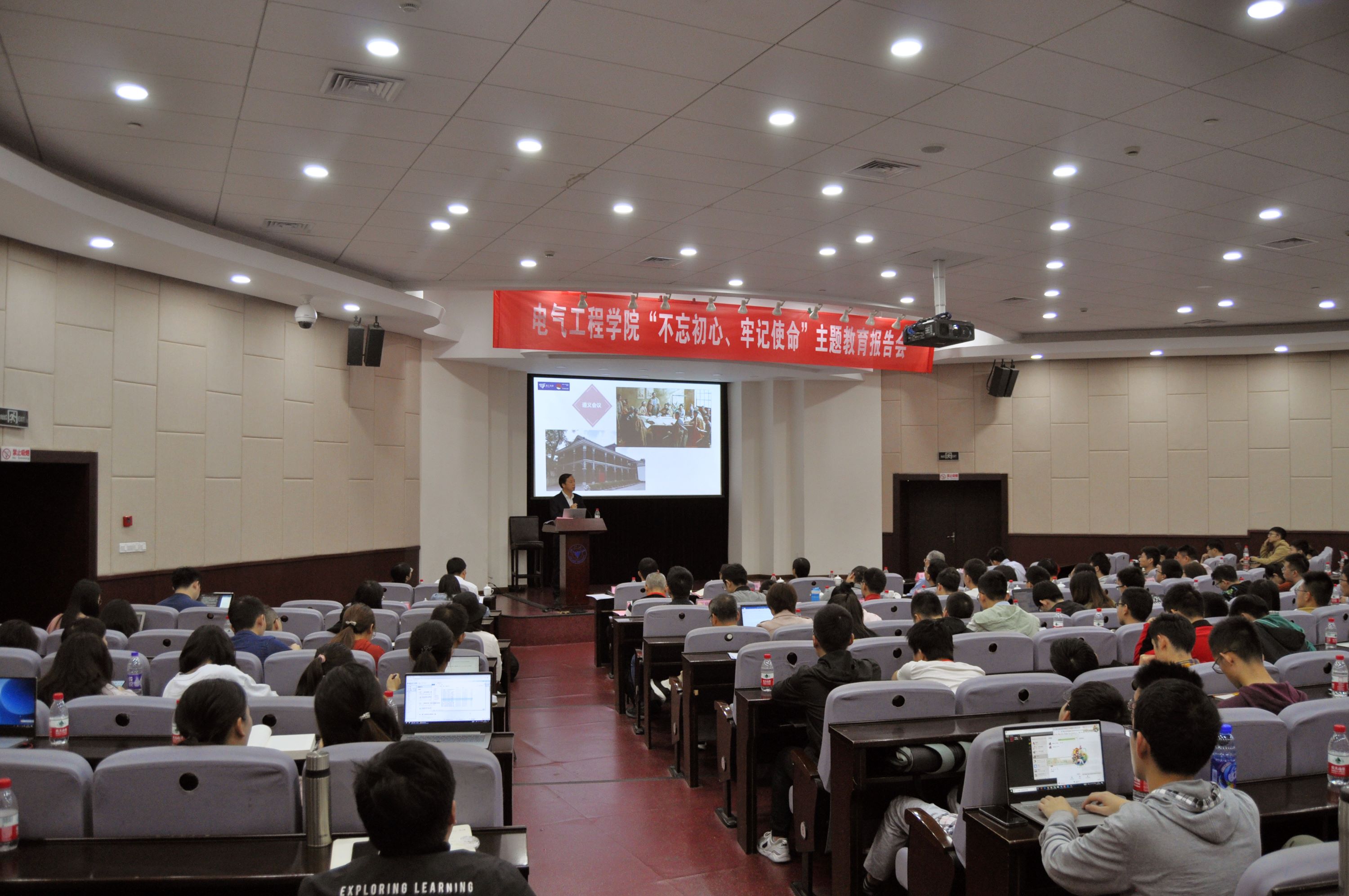 5db17dd60360d.JPG 14.JPG