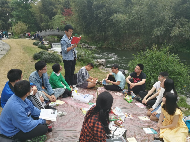 5af99823c99d7.png 图片 5.png