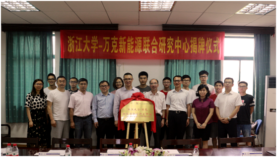 5ba3315453f19.jpg 1537421119.jpg