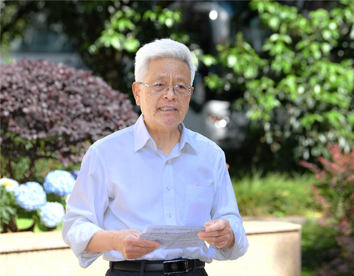 5ebbe2af6e005.jpg 04.jpg