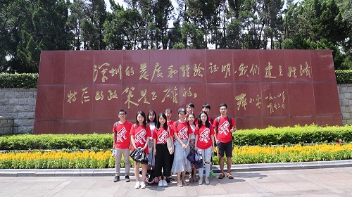 莲花山合影 (2).jpg